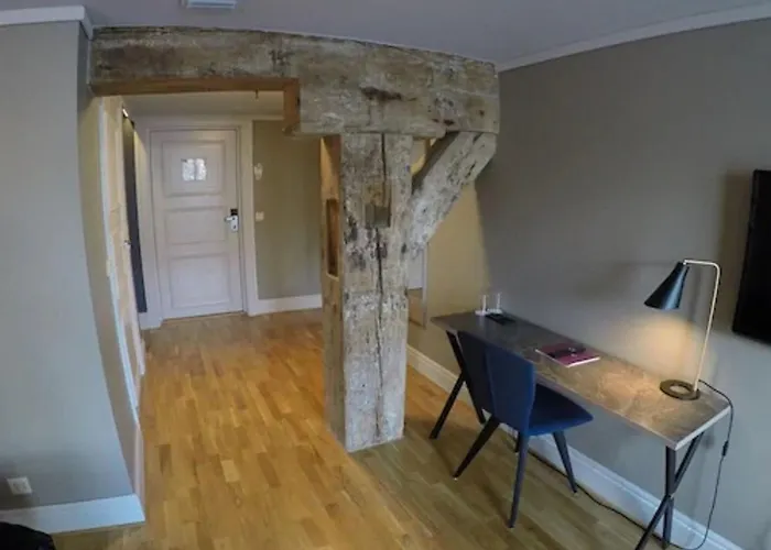 Hotel Clarion Collection Bryggen 4*