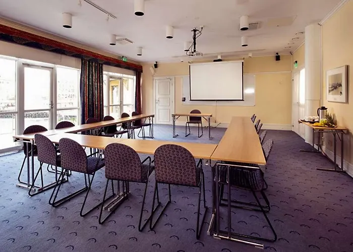 Hotel Clarion Collection Bryggen 4*