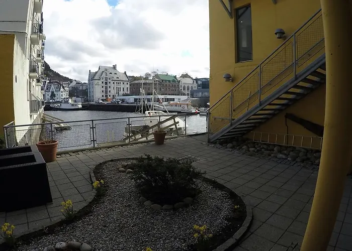 מלון Clarion Collection Bryggen Ålesund