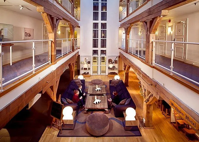 Hotel Clarion Collection Bryggen 4*