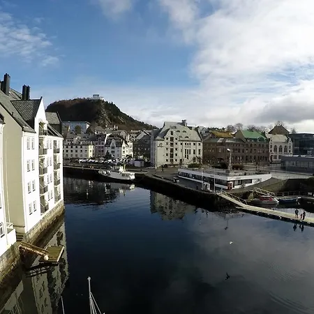 ホテル Clarion Collection Bryggen 4*