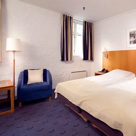 ホテル Clarion Collection Bryggen オーレスン